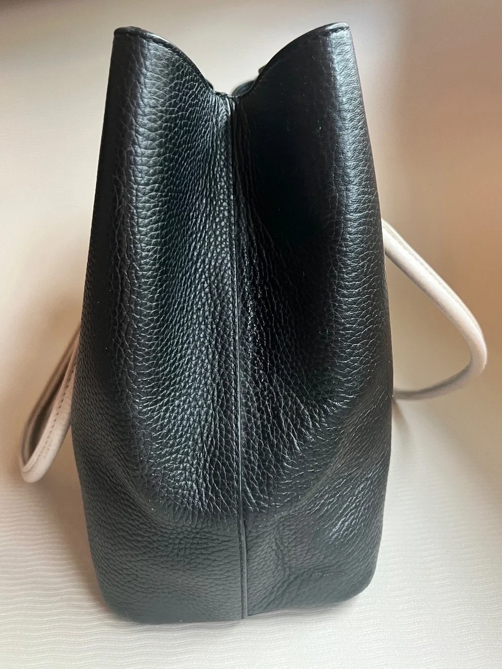 Kate Spade Maryanne Henderson Street Tote Black Leather Cream Bow Handles